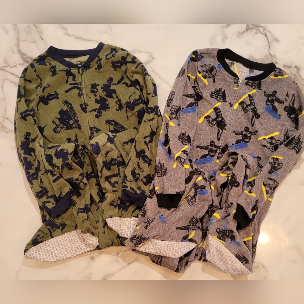 Carter’s Boys Sport Themed Footed Pajamas One Piece NBW Size 10